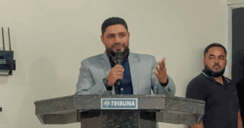 Vereadores analisam propostas e discutem melhorias durante a 10ª Reunião Ordinária